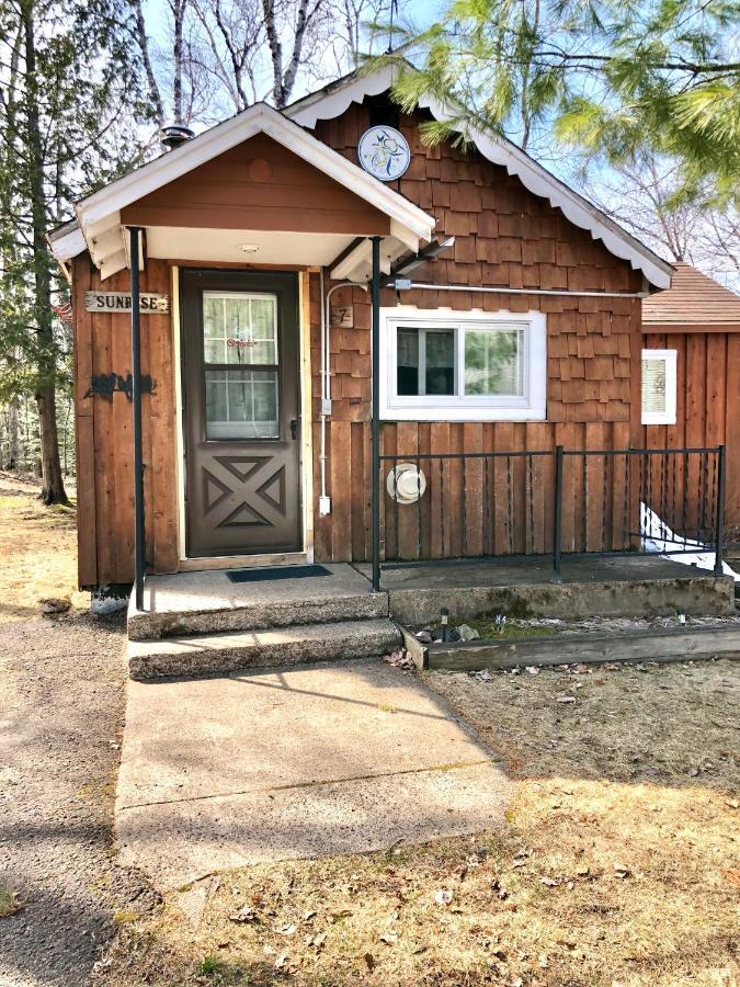 Miller'S Cottages Ontonagon 外观 照片